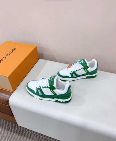 LOU* Vintage LVTRAINE Sneakers (Unisex)