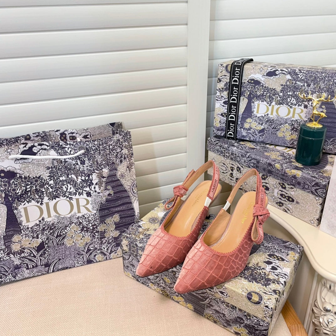 D   23 Years Velvet Serpentine/Print Collection