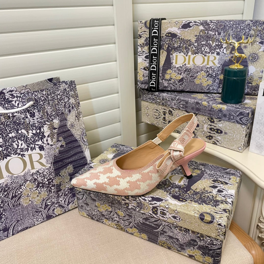 D   23 Years Velvet Serpentine/Print Collection