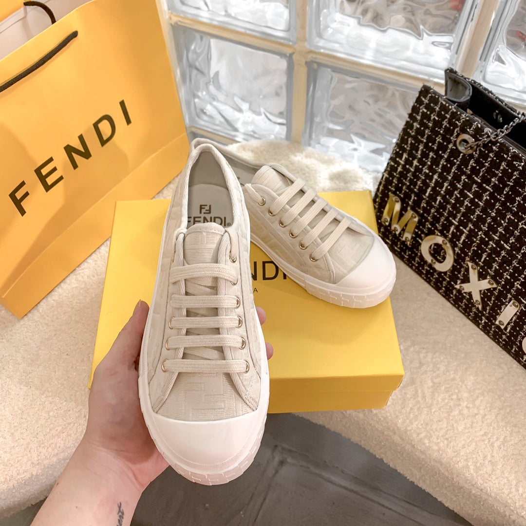 FD Low Top Canvas Shoes
