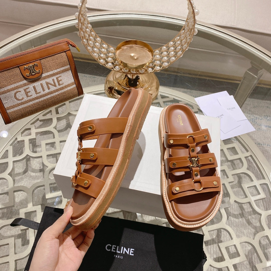C    New Roman Sandals