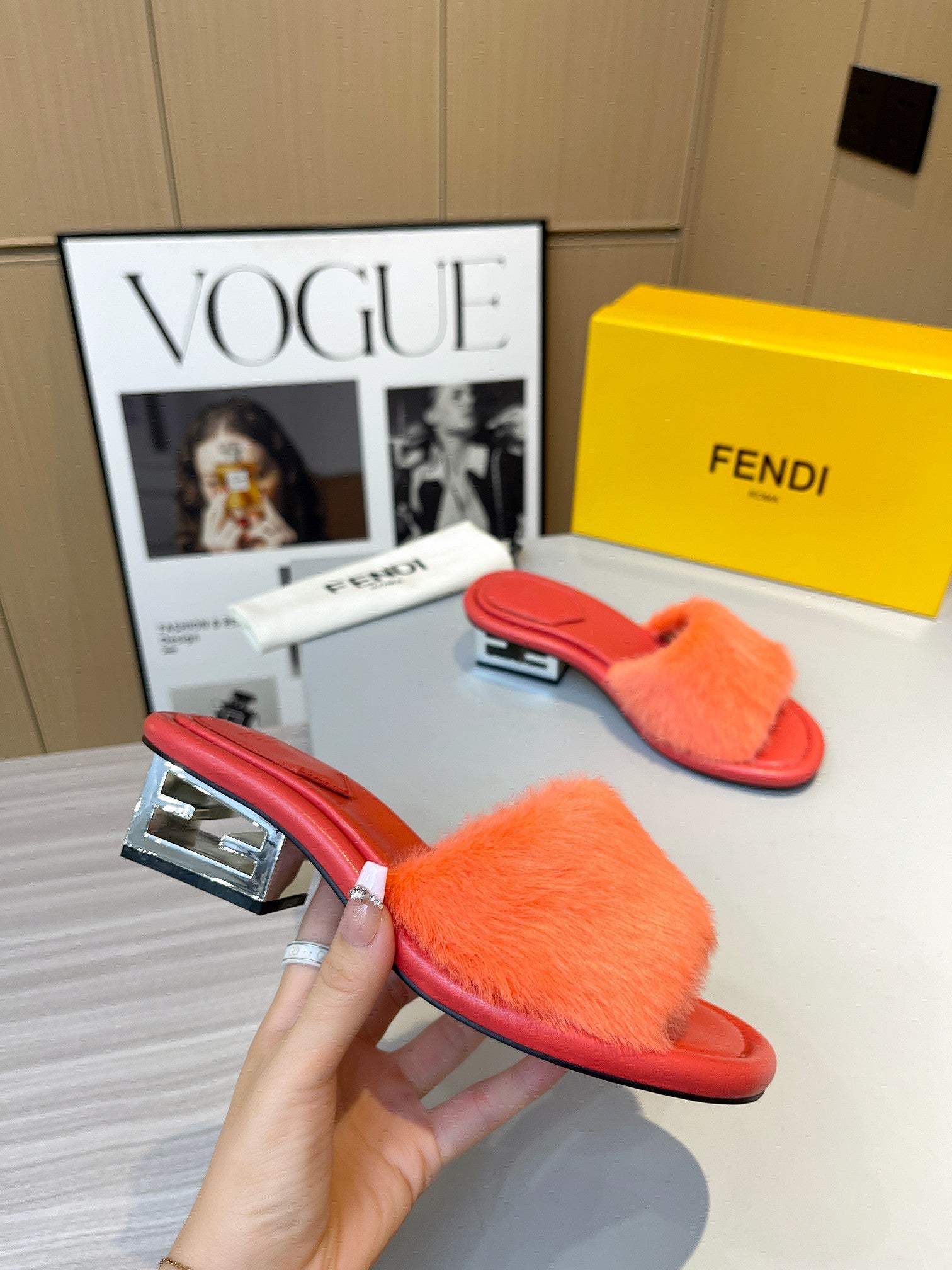 F   23 New Sandals