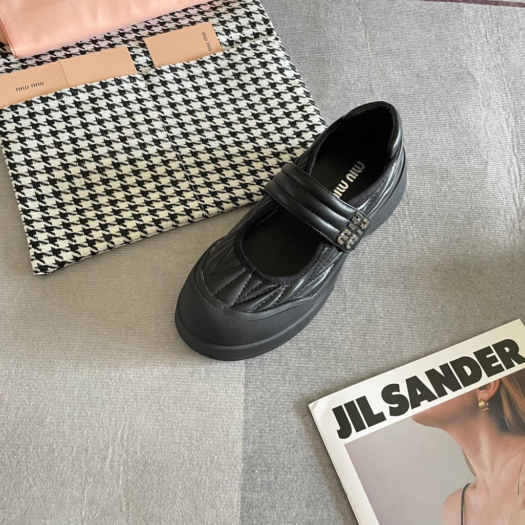 MI* 24 new style loafers