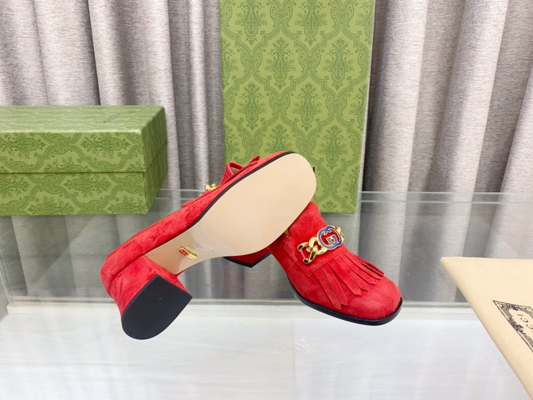 GU* 24 new tassel shoes