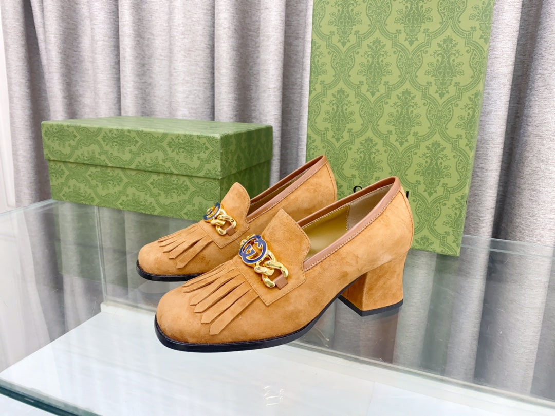 GU* 24 new tassel shoes