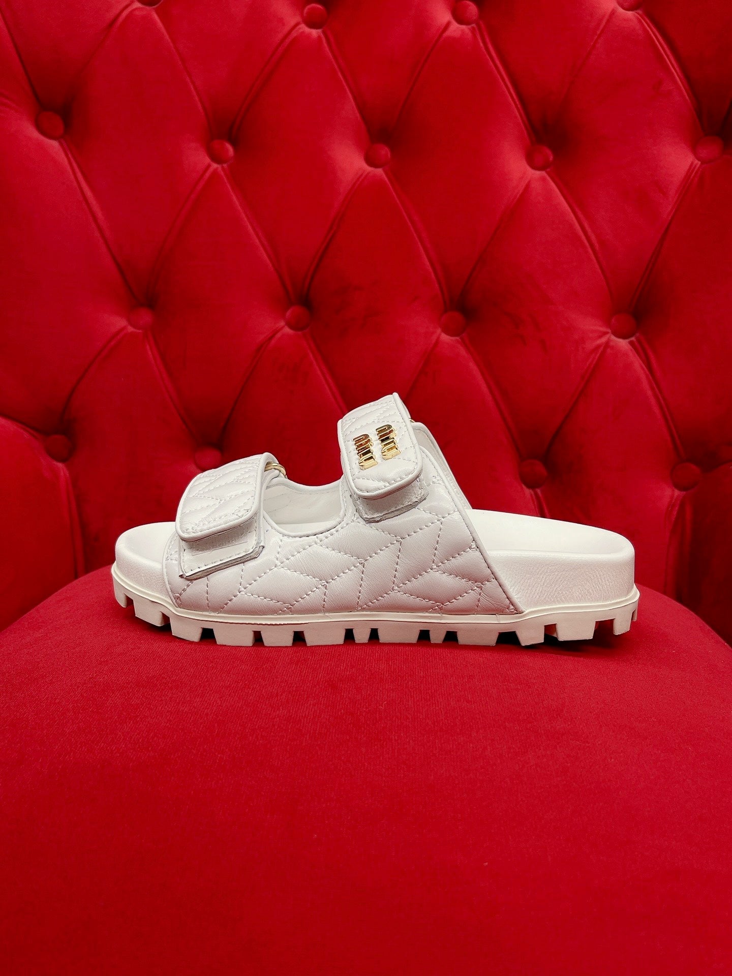 MIU* 24 New Velcro Slippers 1:1 VIP