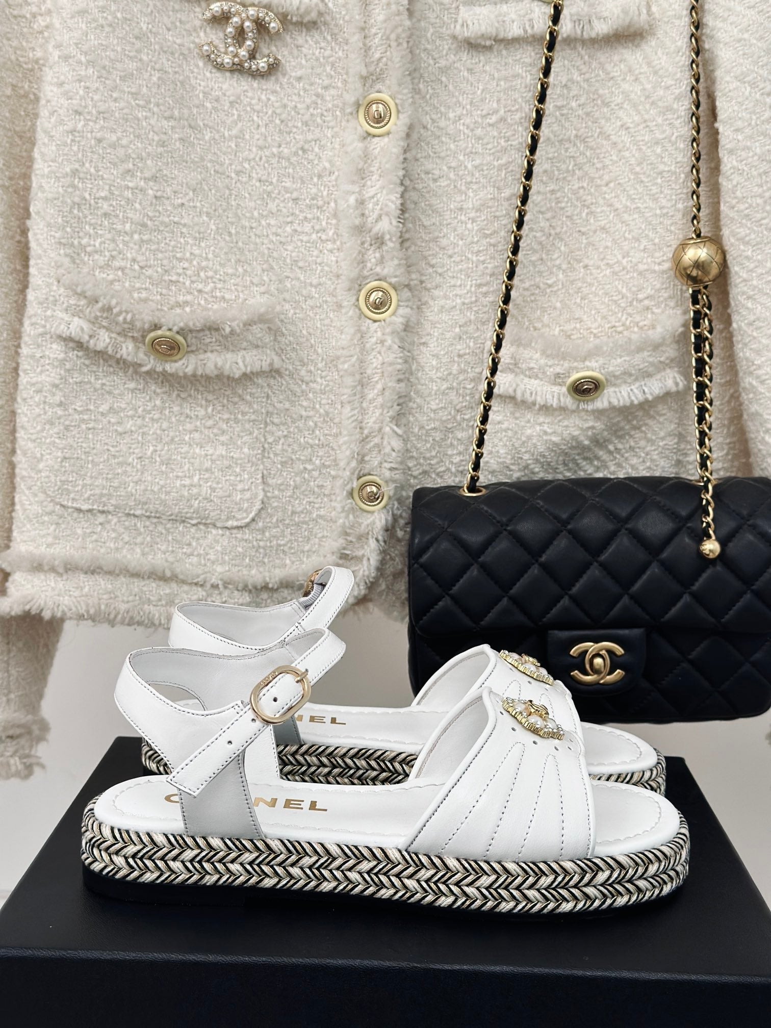 CHA* 24 new hemp rope sole sandals 1:1 VIP