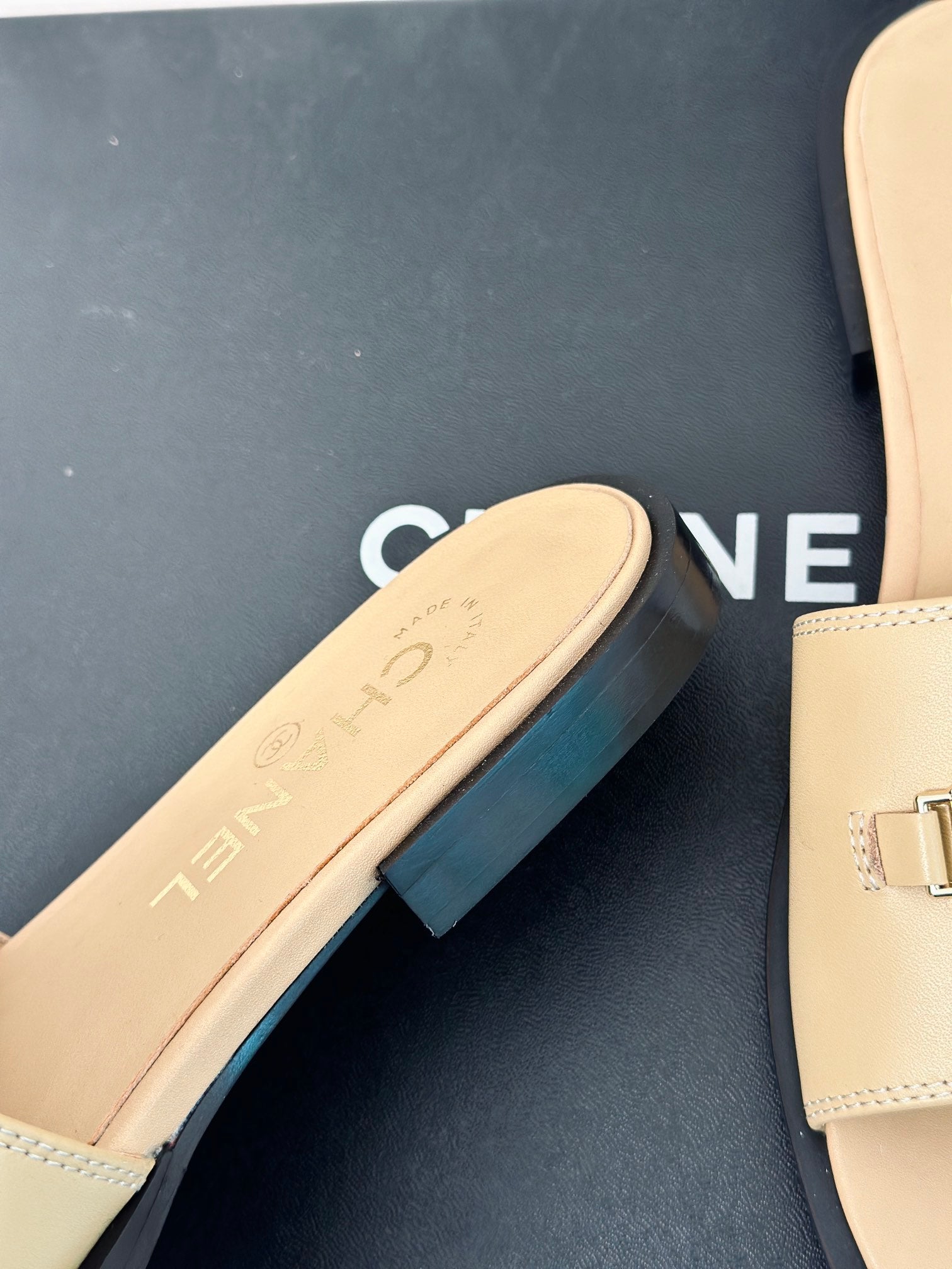 CHA* 24 new slippers 1:1 VIP