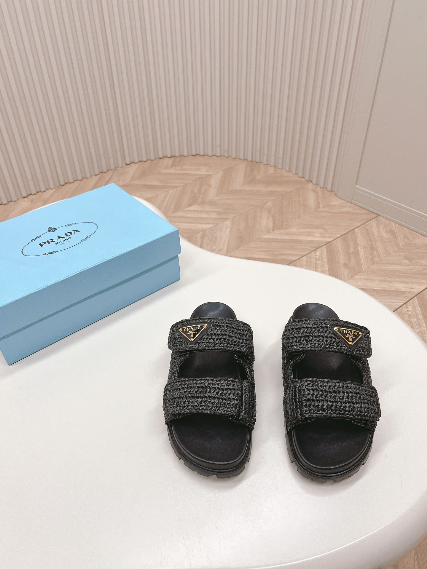Prada 24 new woven slippers 1:1  VIP