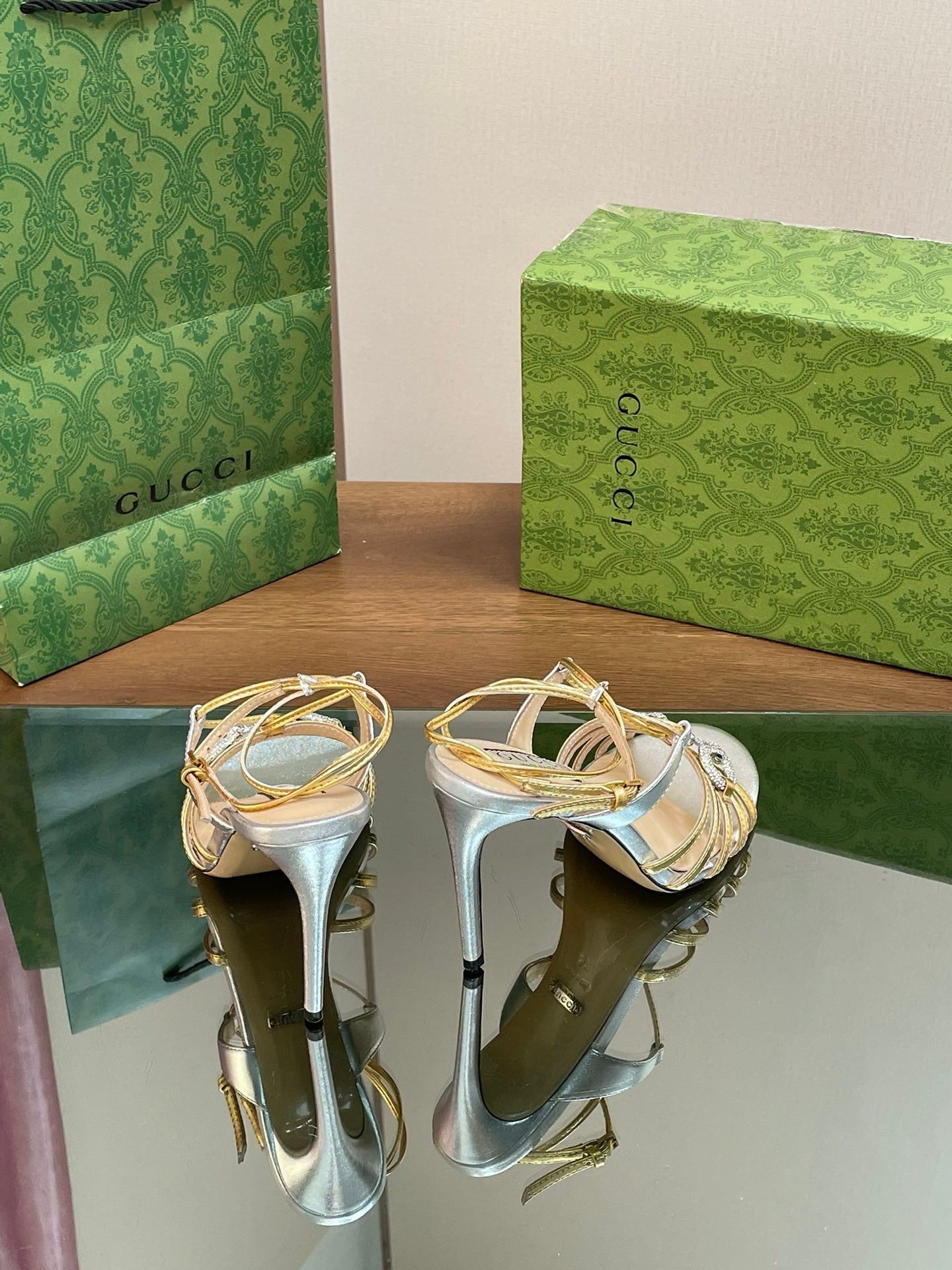 GUC* 24 new crystal horsebit high heels 1:1 VIP