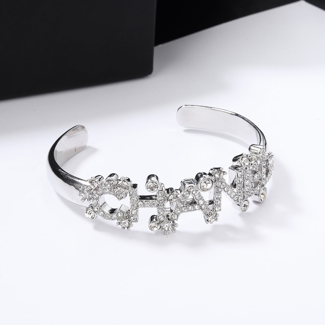 CHAN* 24 new bracelet