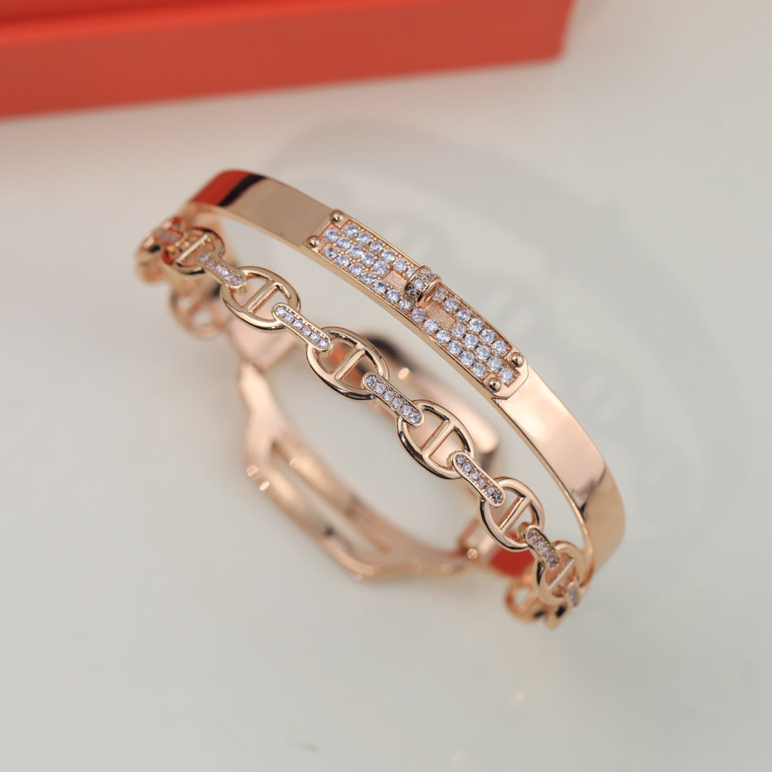 Herm* 24 New Pig Nose Bracelet