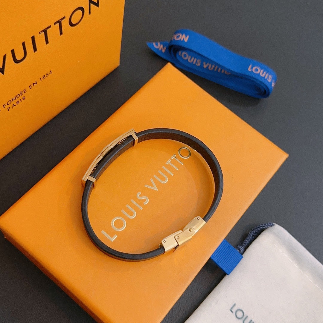 LOU* 24 new style cowhide bracelet