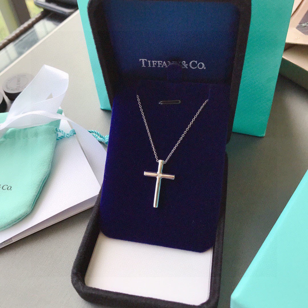 Tiffa* 24 new cross necklace