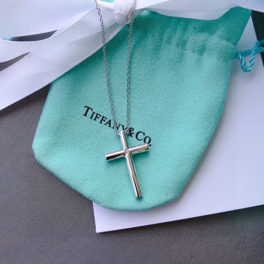 Tiffa* 24 new cross necklace