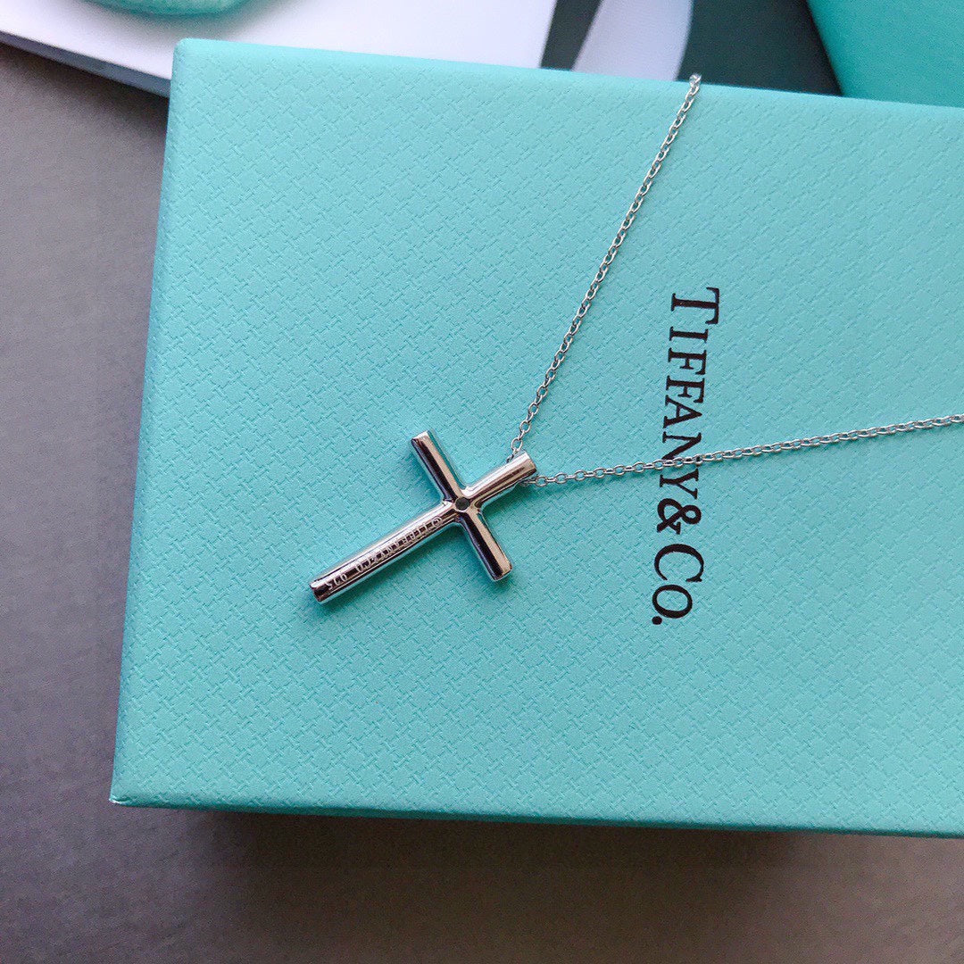 Tiffa* 24 new cross necklace