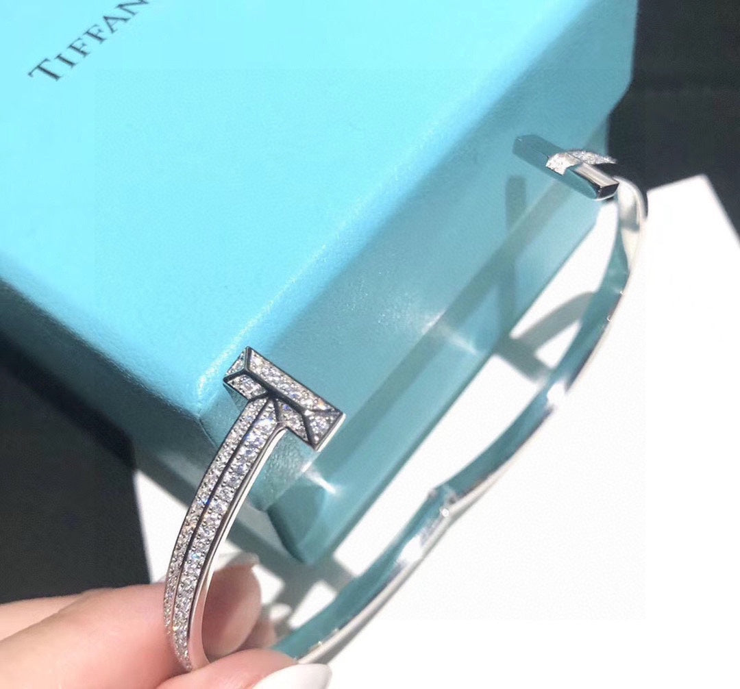 Tiffa* 24 new diamond bracelet