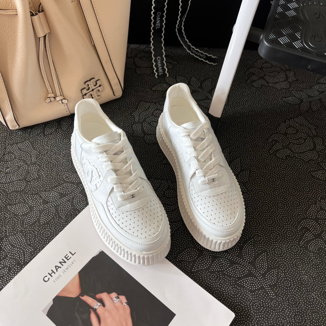 CHAN* 24 new thick-soled casual shoes