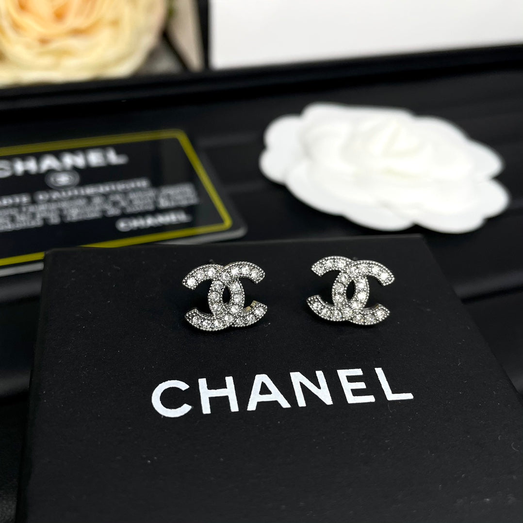 CHAN* full diamond earrings
