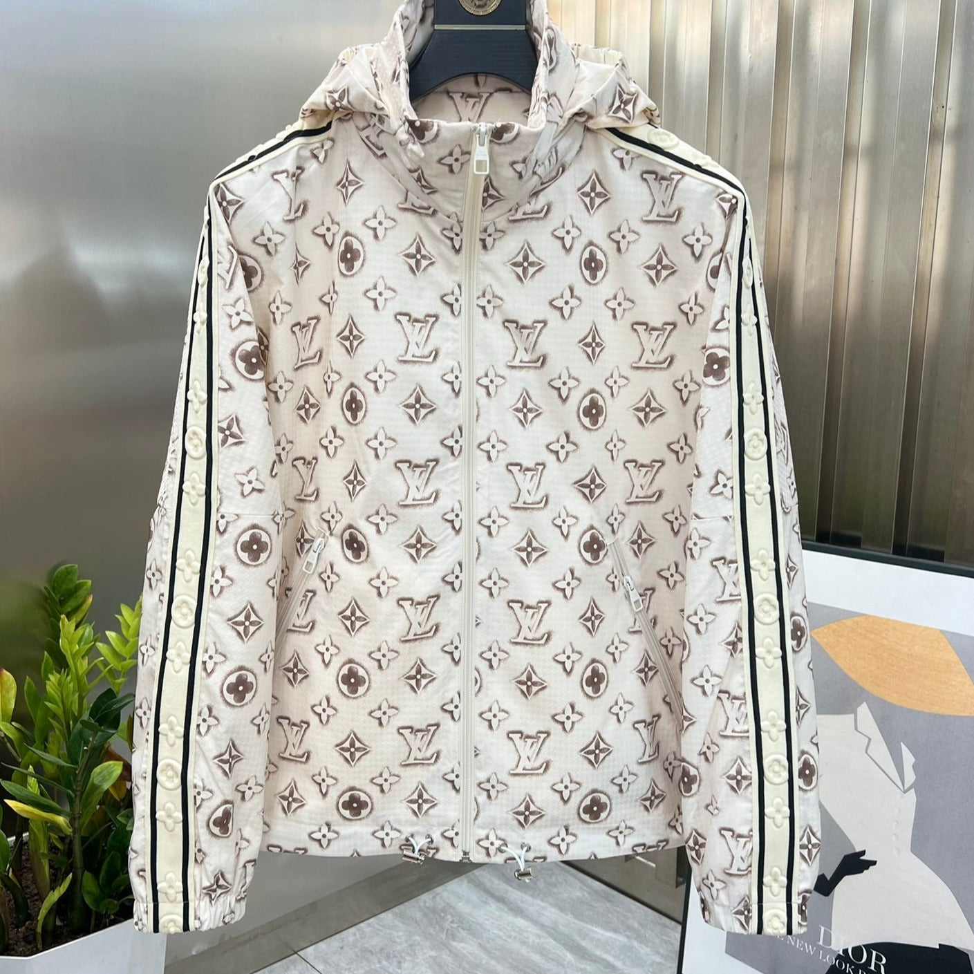 LOU* 24 new style jacket