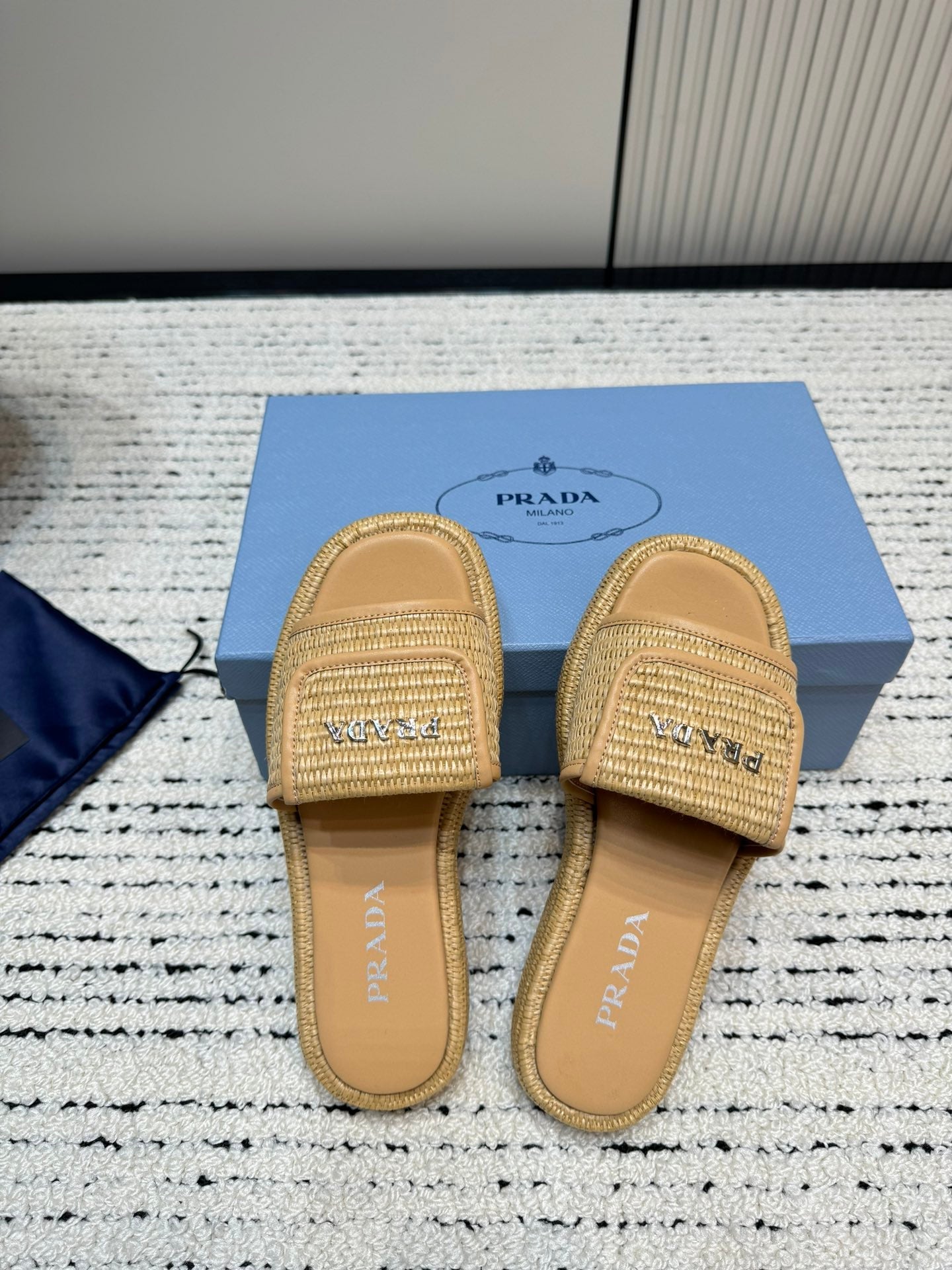 PRA* 24 New Straw Shoes Slippers 1:1 VIP