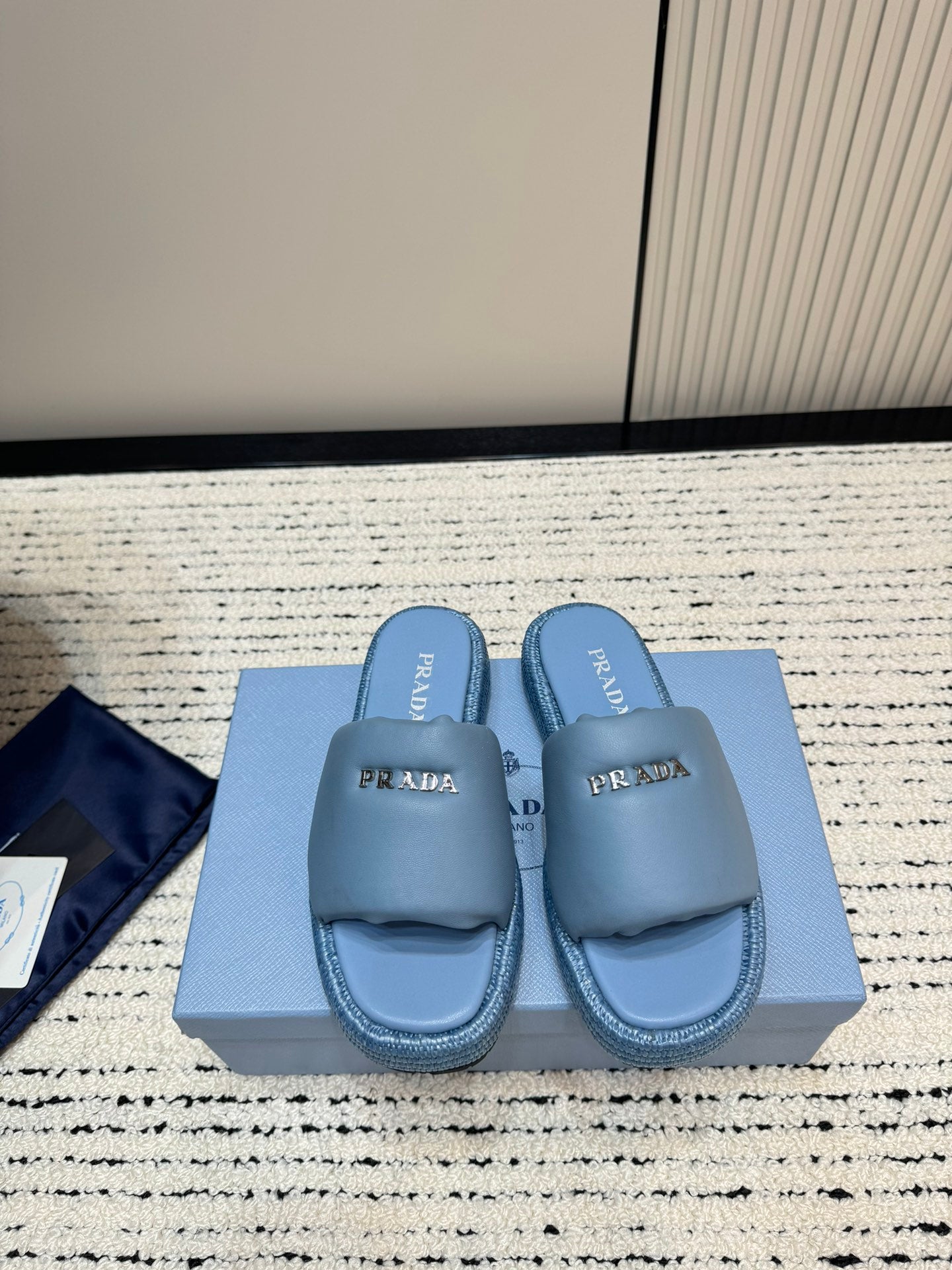 PRA* 24 new bread slippers 1:1 VIP