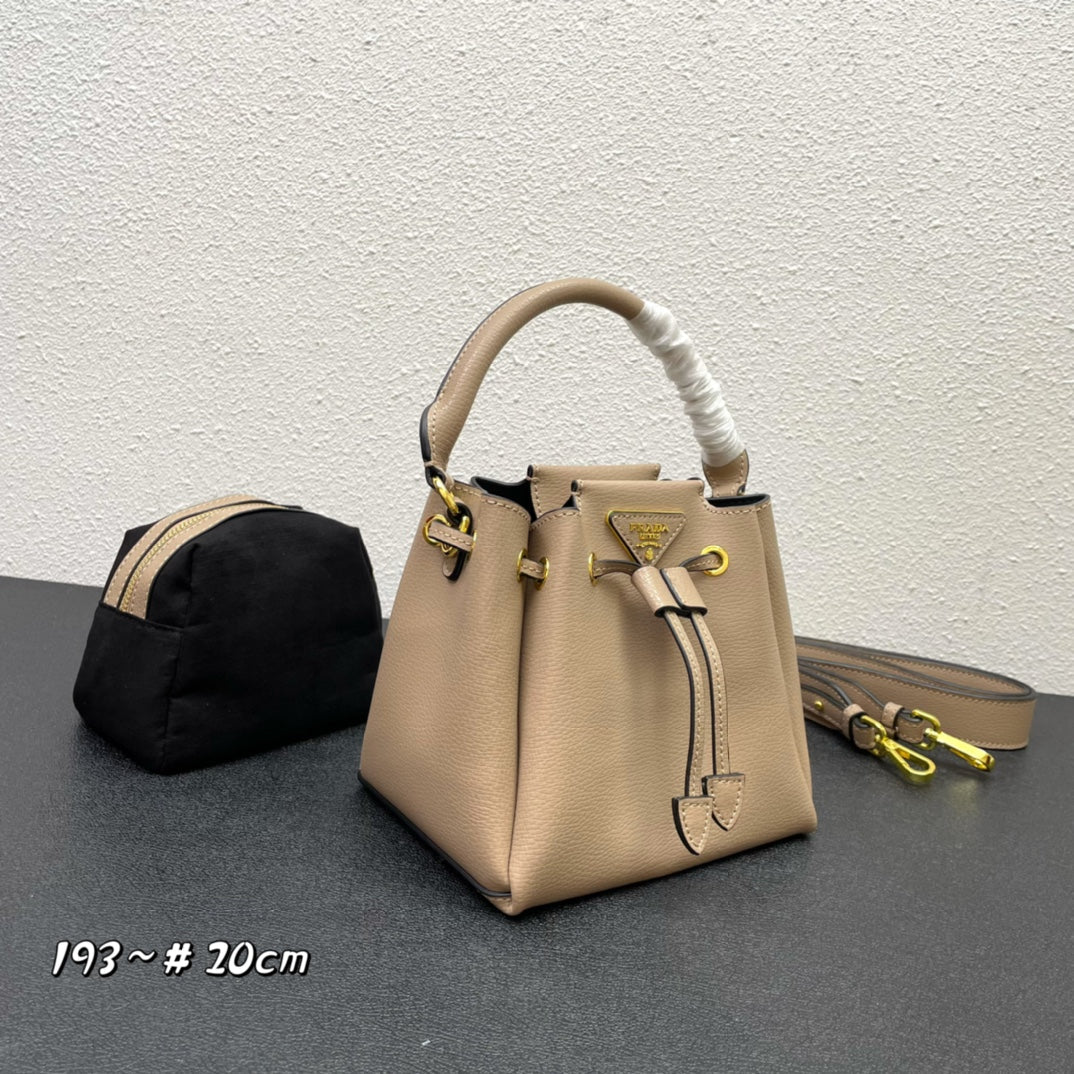 PR* 24 new bucket bag