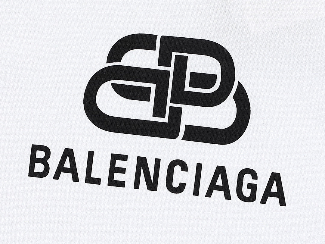 BALENC* classic lock letter T-shirt (synchronized with counters)