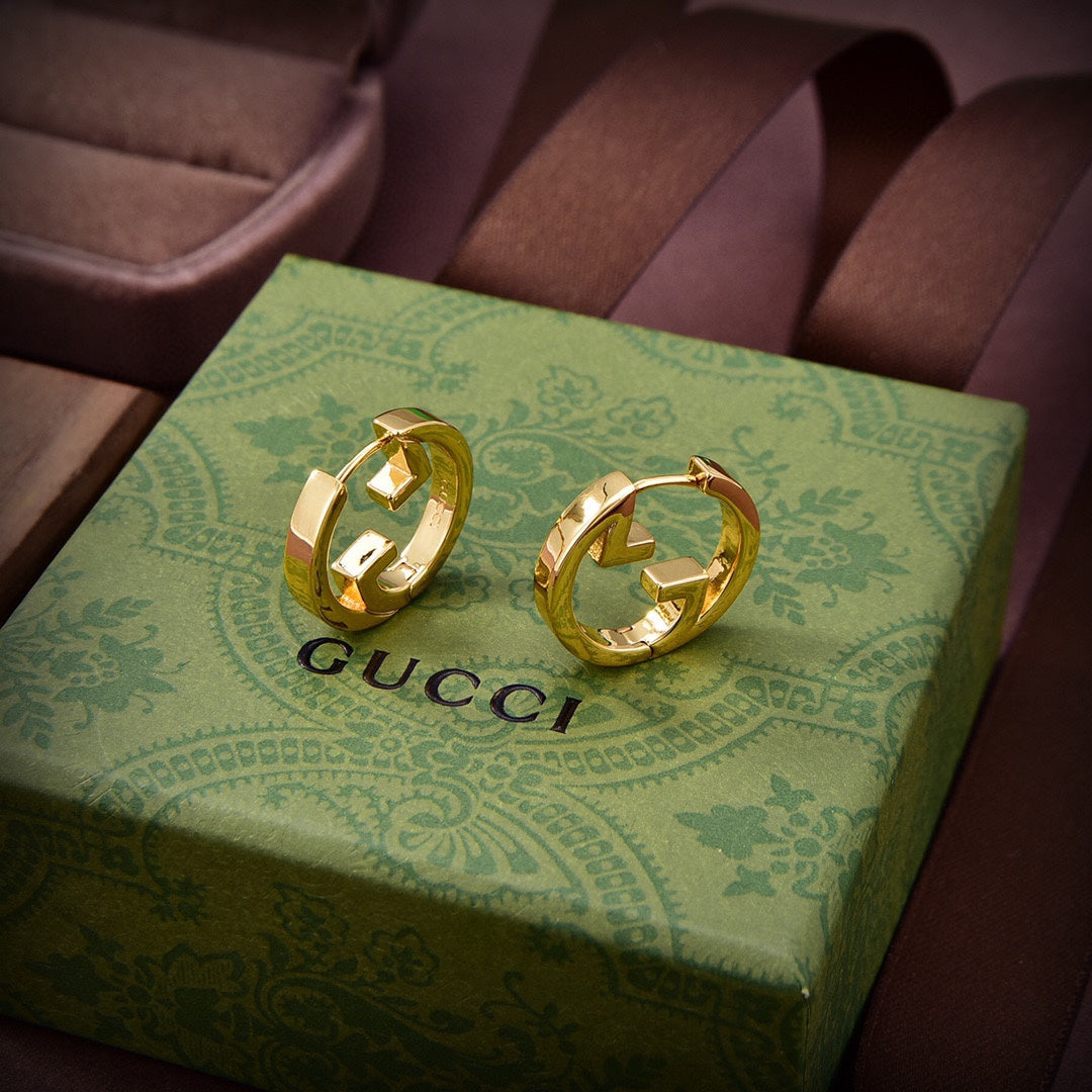 GUC* classic earrings