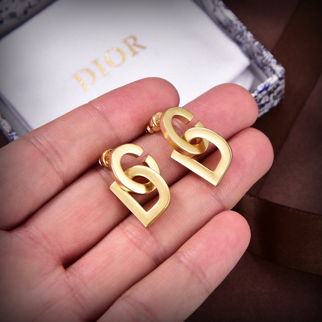 DIO* 24 new earrings