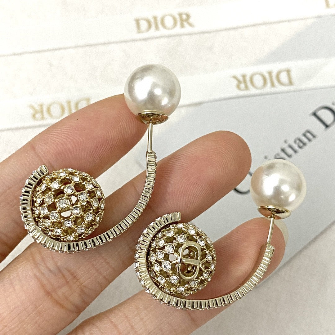 DIO* 24 new earrings