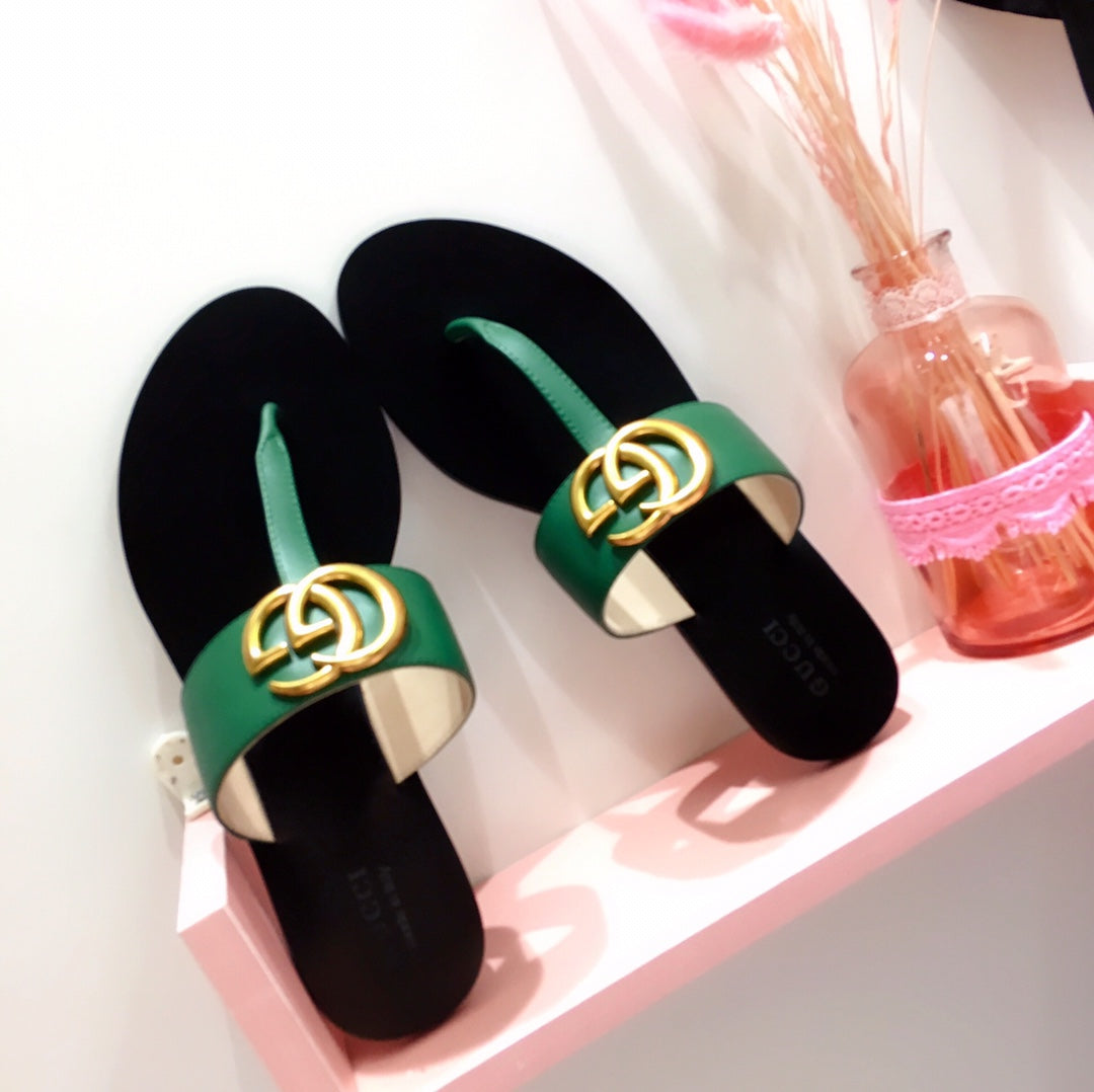GUC* classic flats