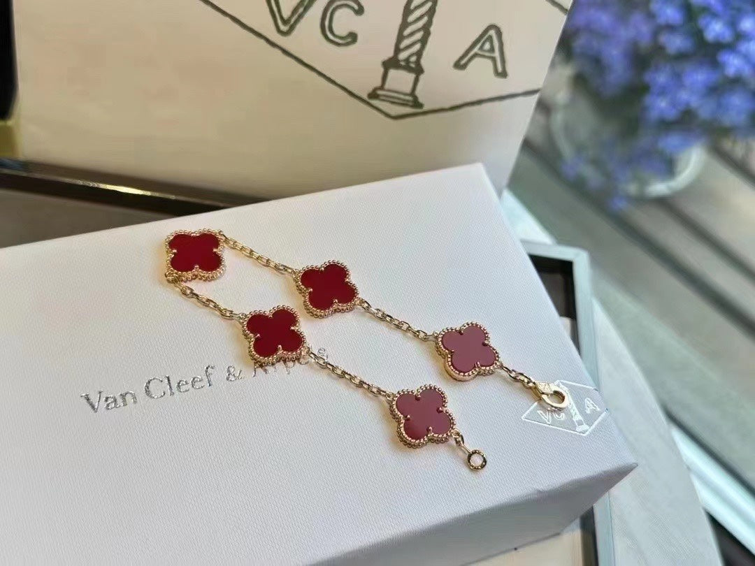 four leaf clover bracelet