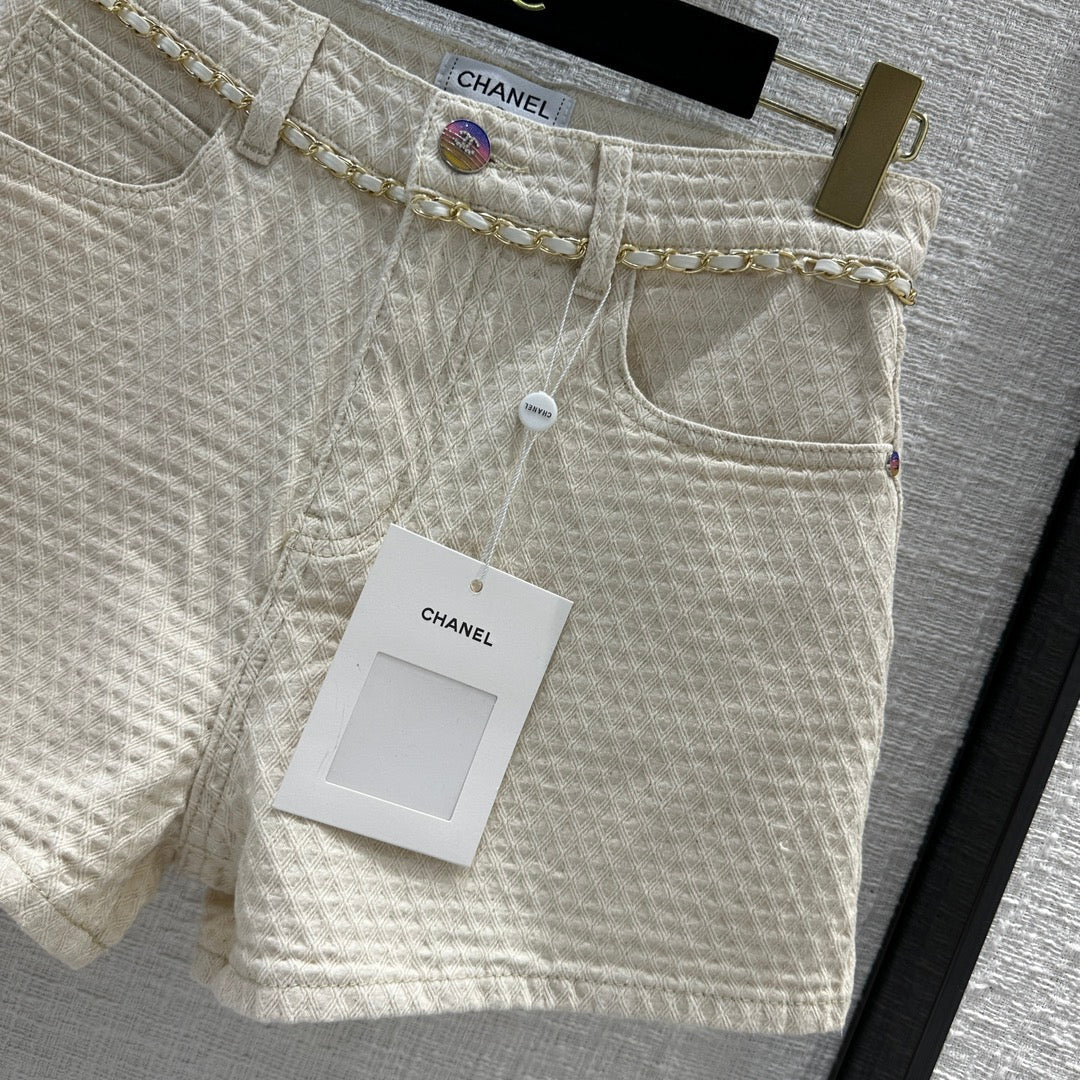 CHAN* 24 new diamond pattern denim shorts