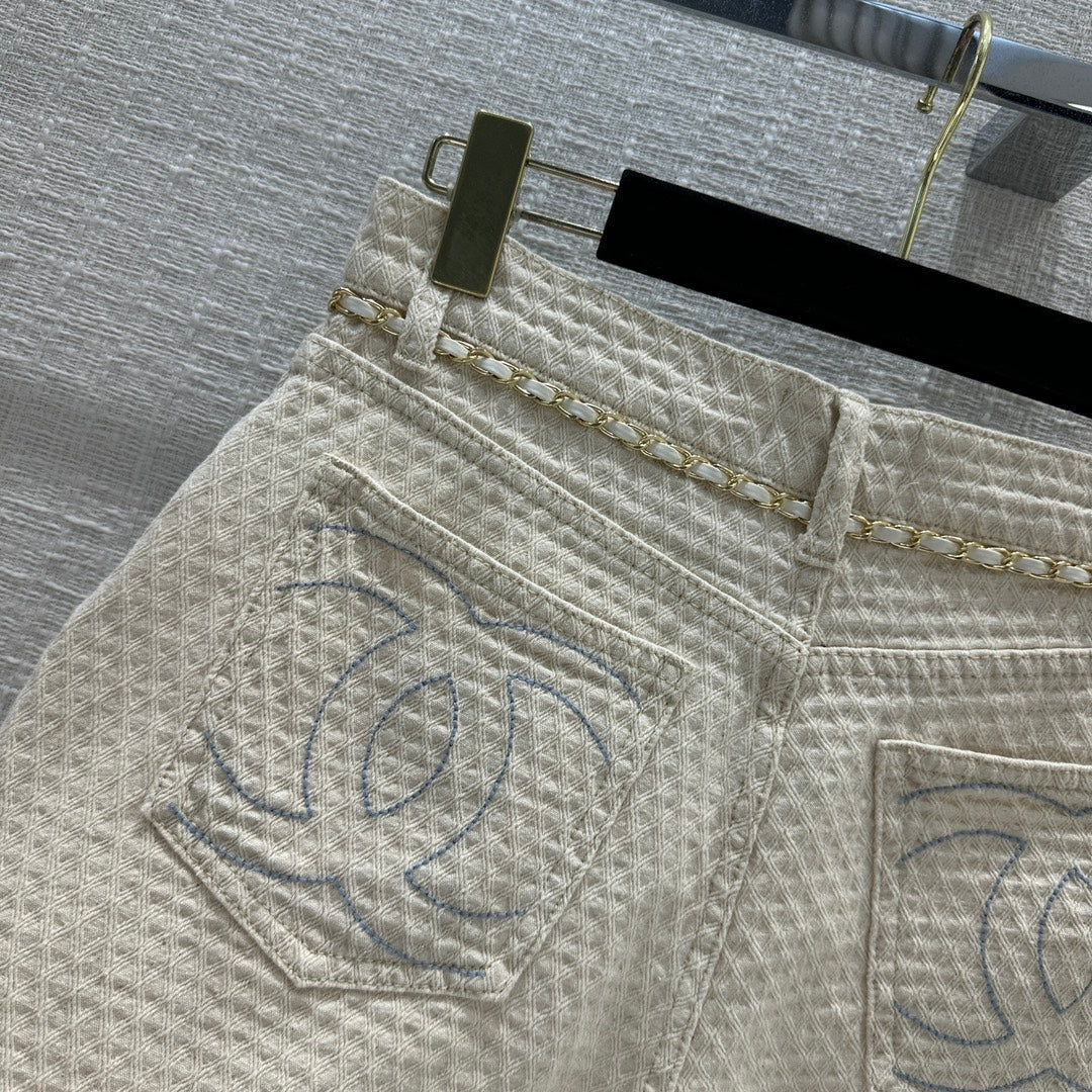 CHAN* 24 new diamond pattern denim shorts