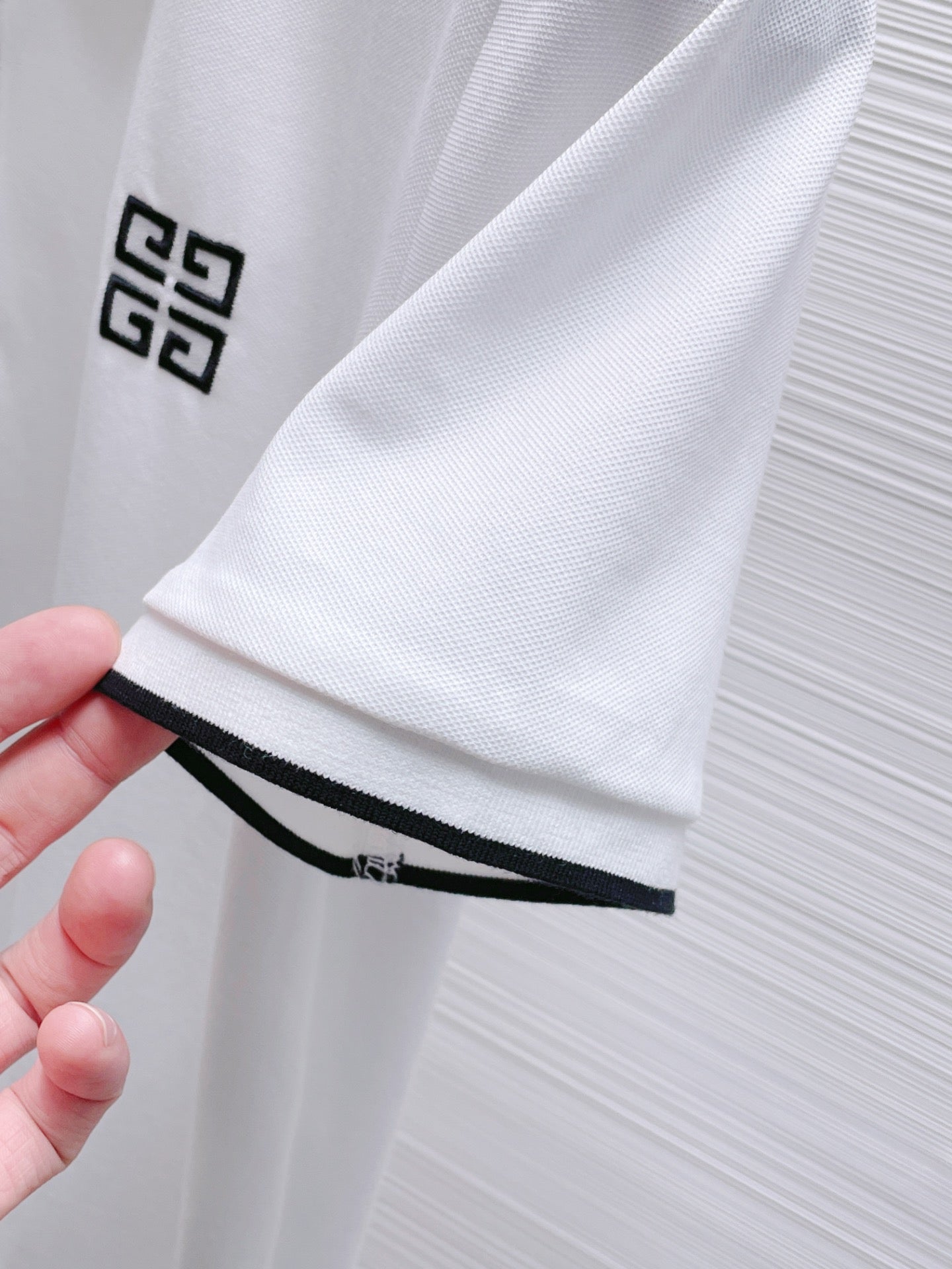 Givenc* 24 new short-sleeved POLO