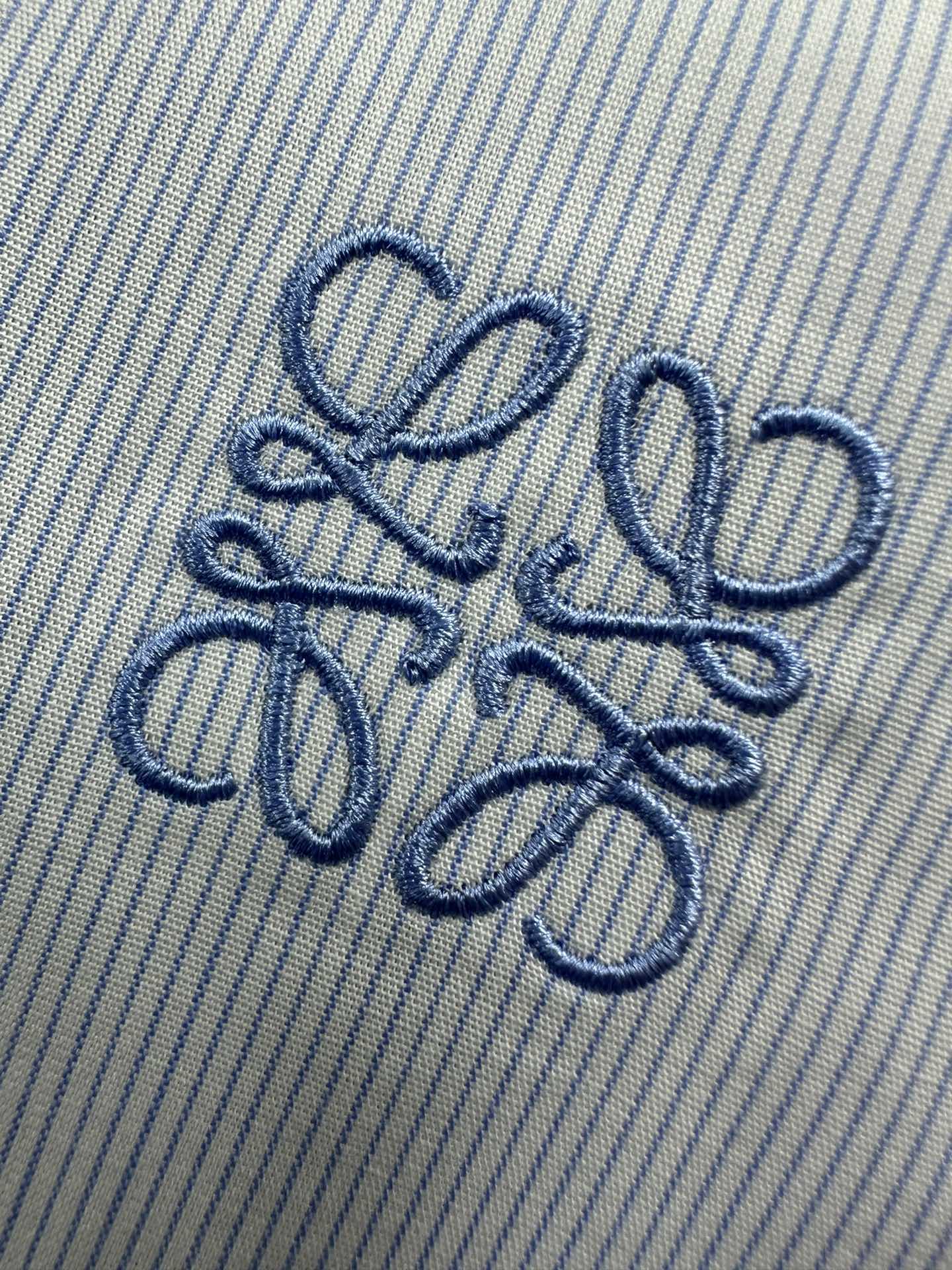 LOEW* 24 new casual long-sleeved shirt