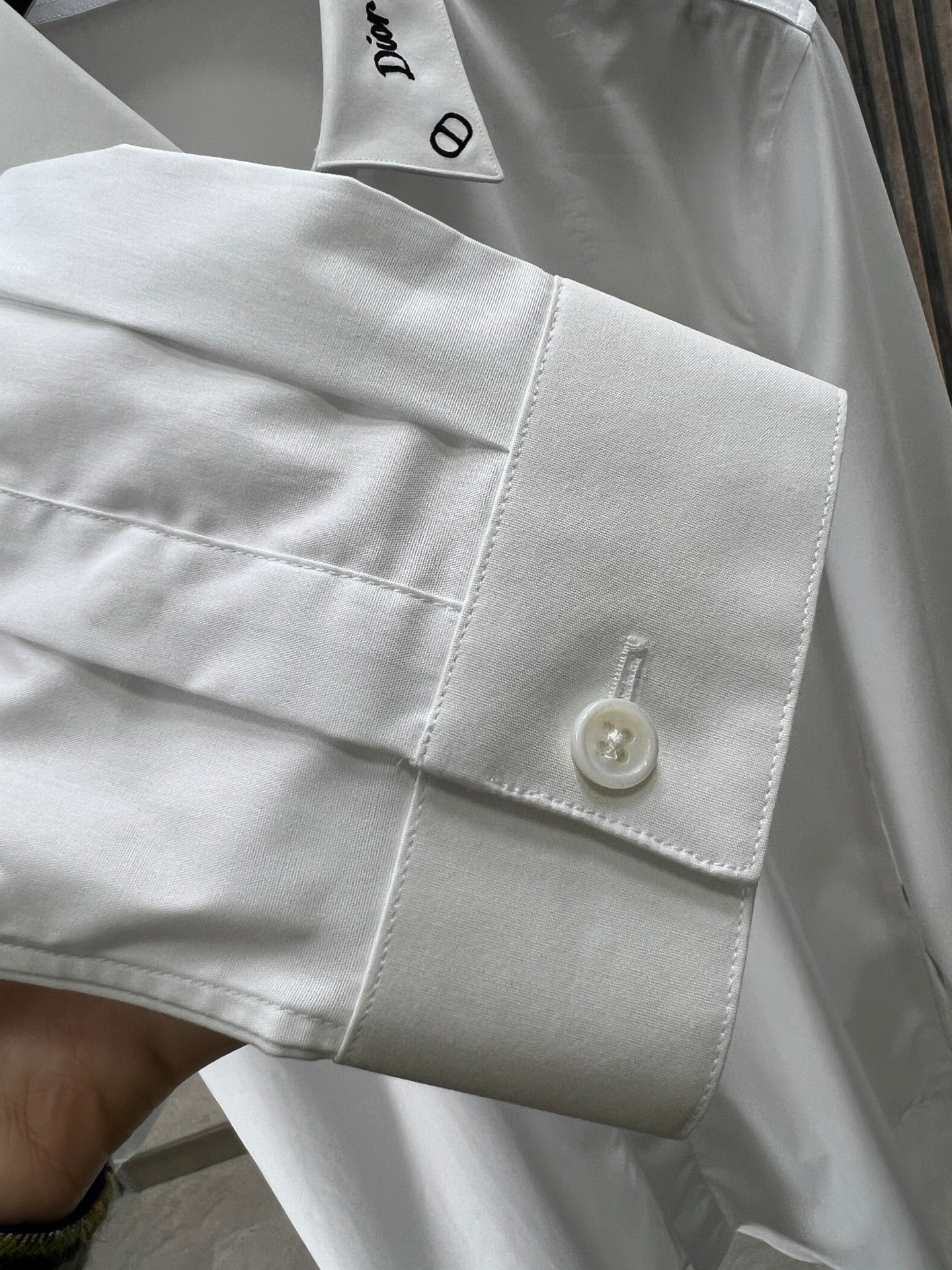 DIO* 24 new casual long-sleeved shirt