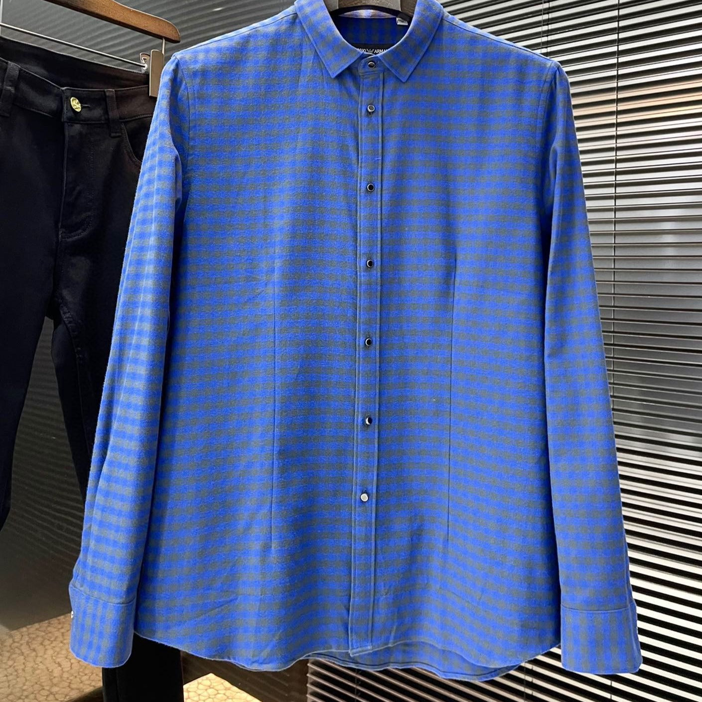 Arma*24 new long-sleeved shirt