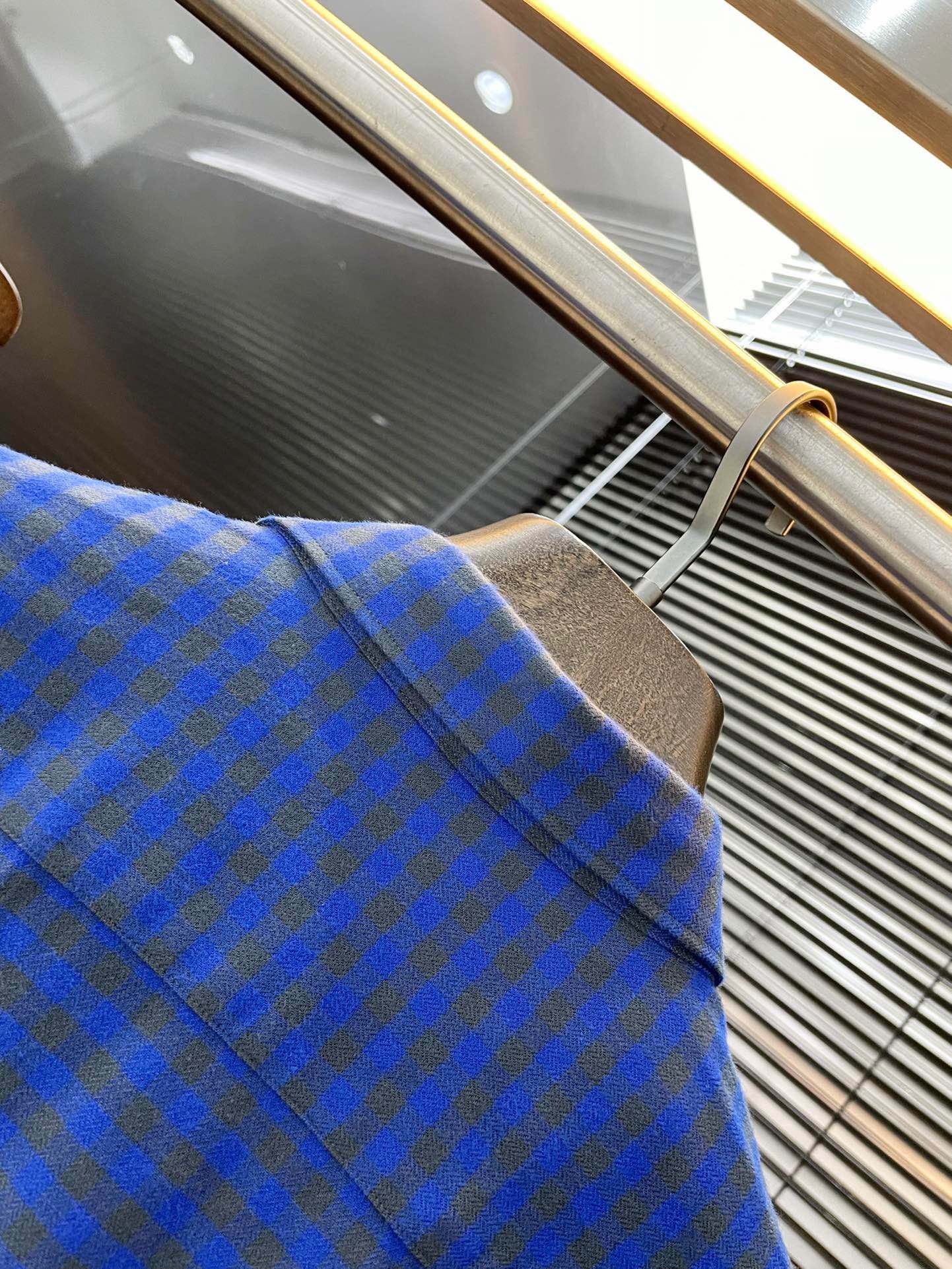 Arma*24 new long-sleeved shirt