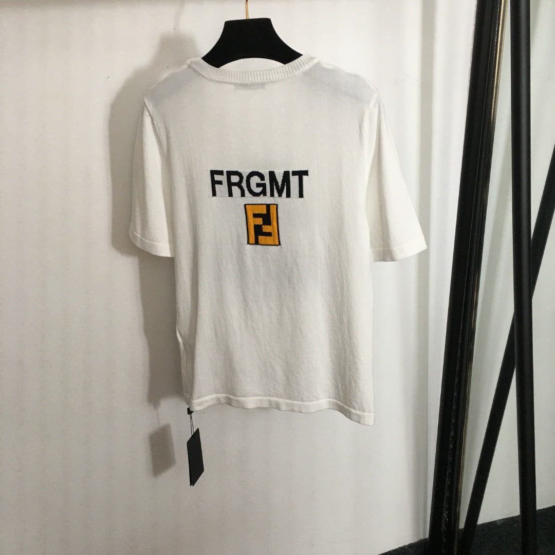 Fen* 24 new short-sleeved T-shirt
