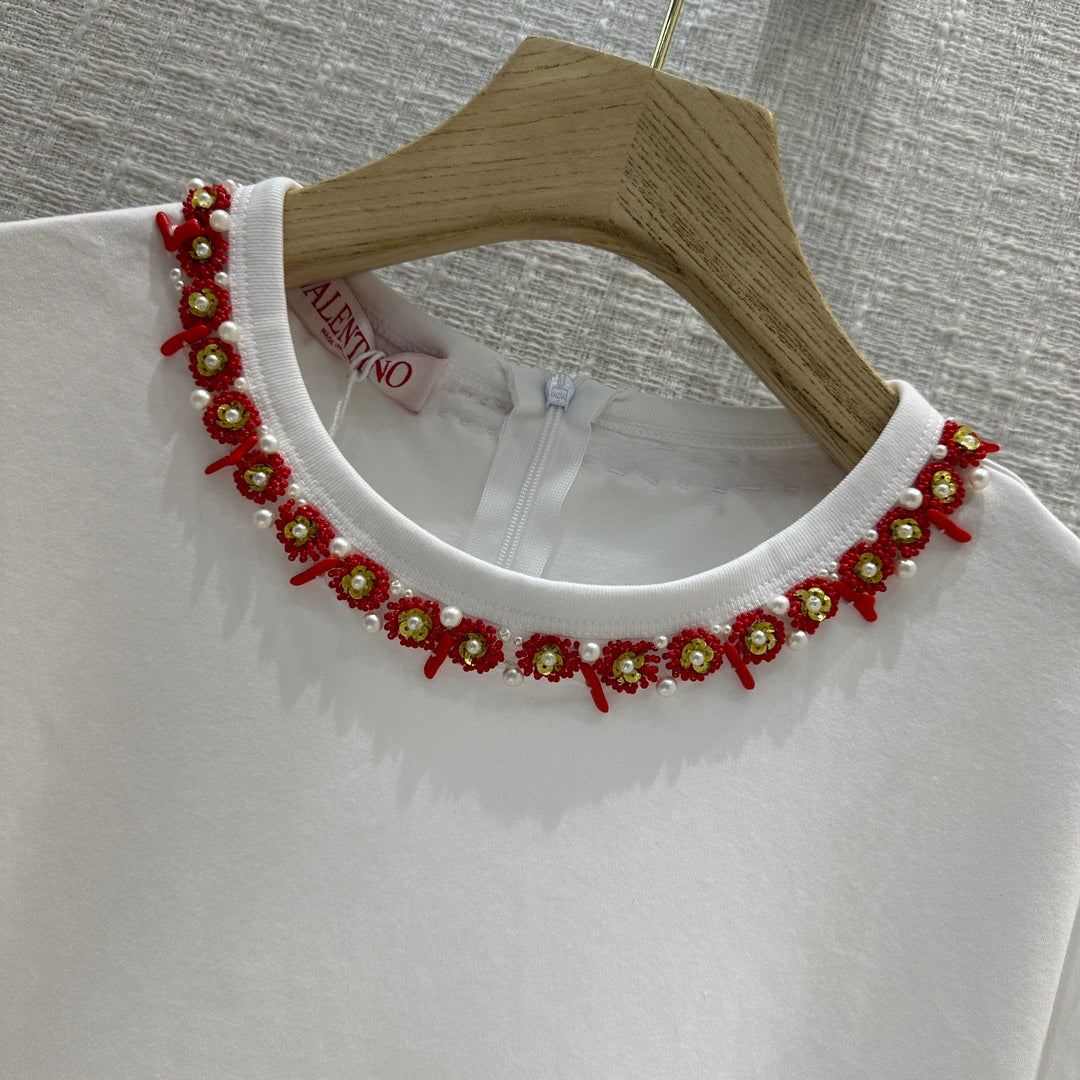 Valenti* 24 new red coral crystal beaded T-shirt