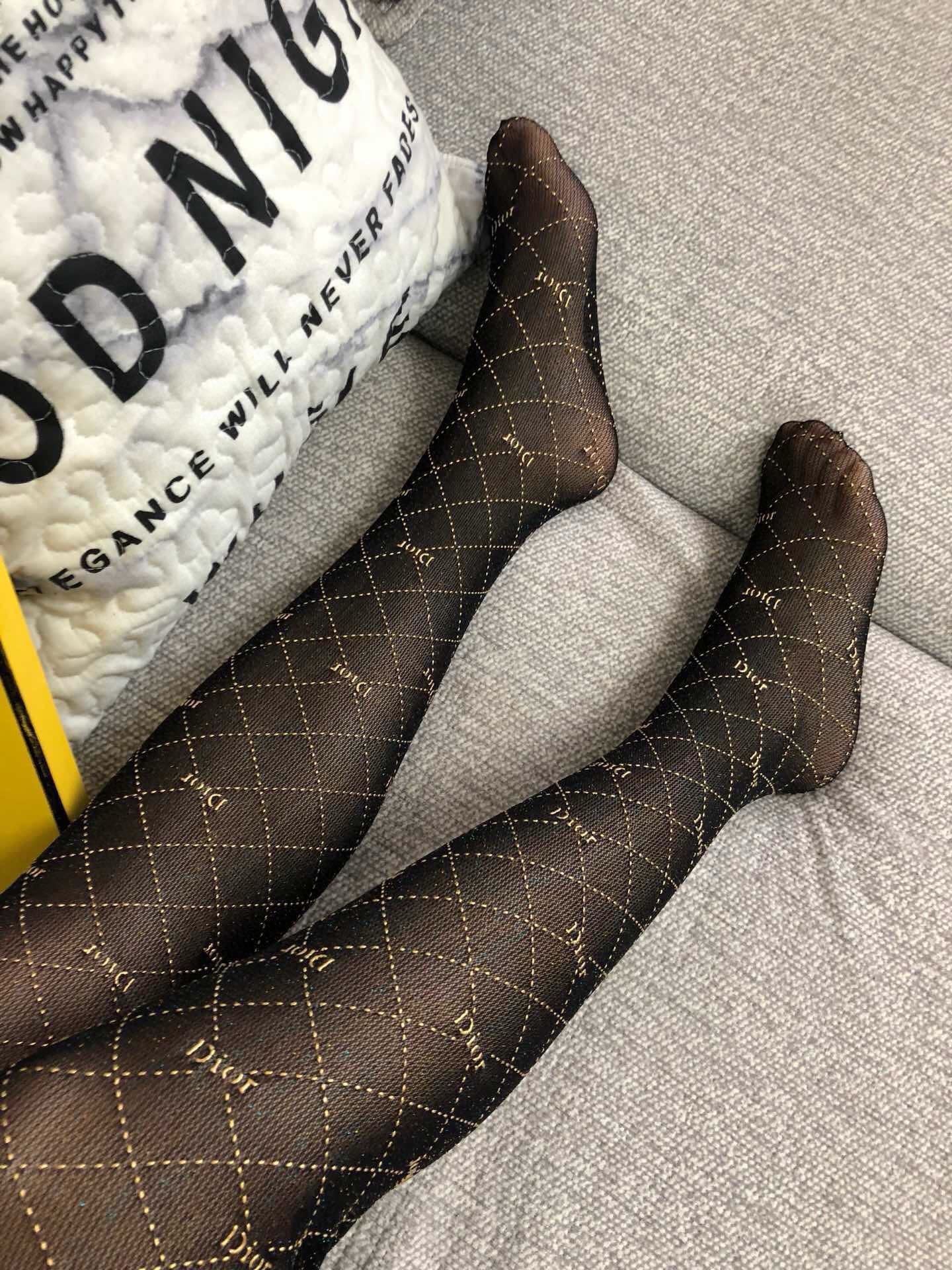 DIO* one-piece fishnet stockings