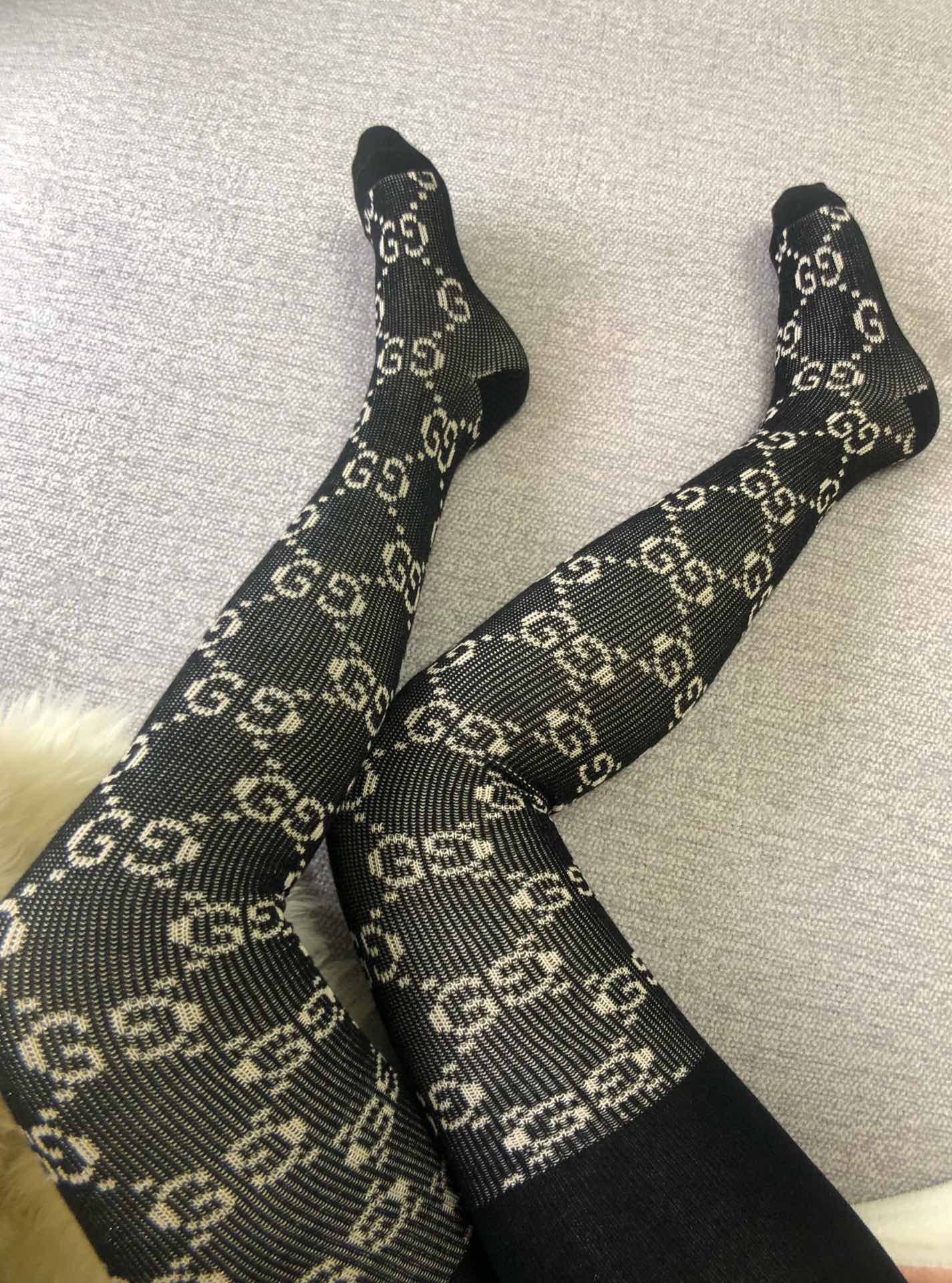 GUC* knitted stockings