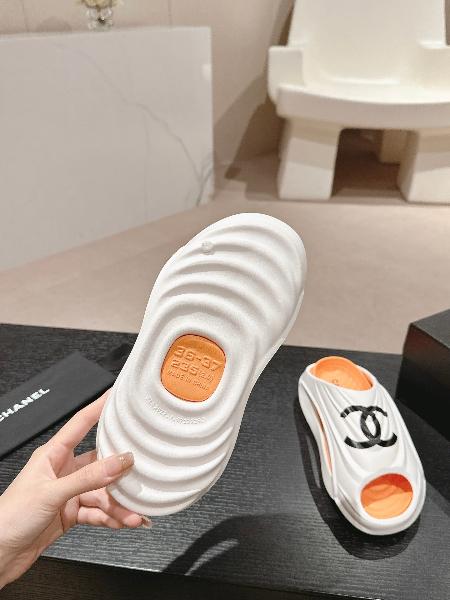 CHA* Outdoor Fish Mouth Slippers