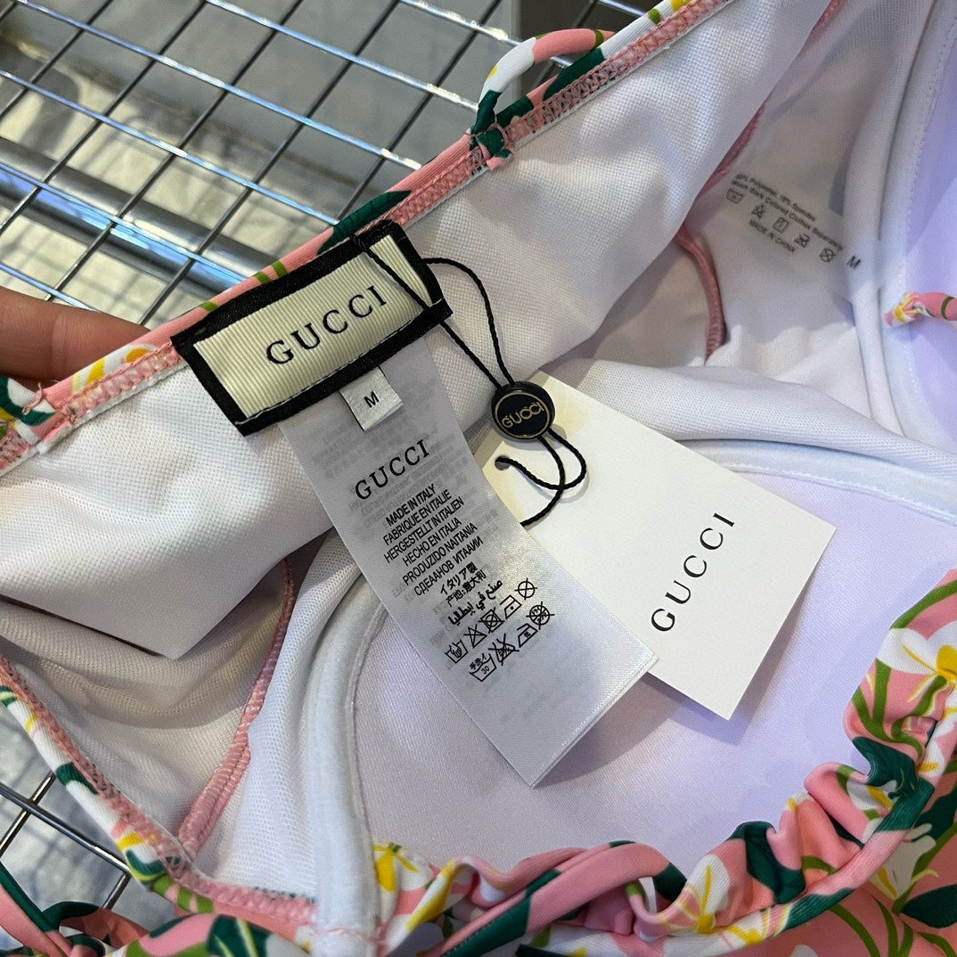 GUC* 24SS One-Piece Swimsuit