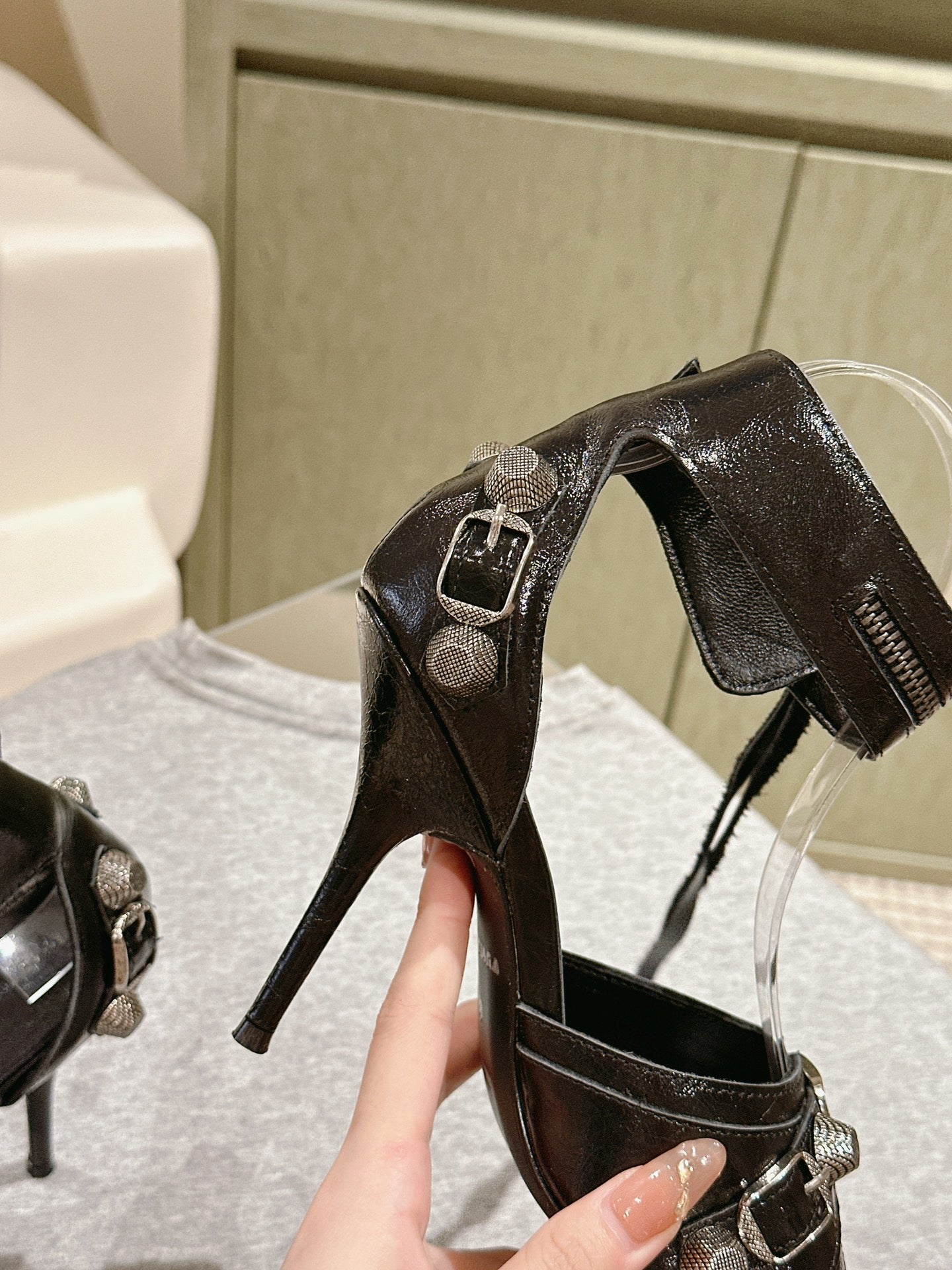 Balenciaga* 24SS Diamond Buckle High Heel Sandals 1:1 VIP