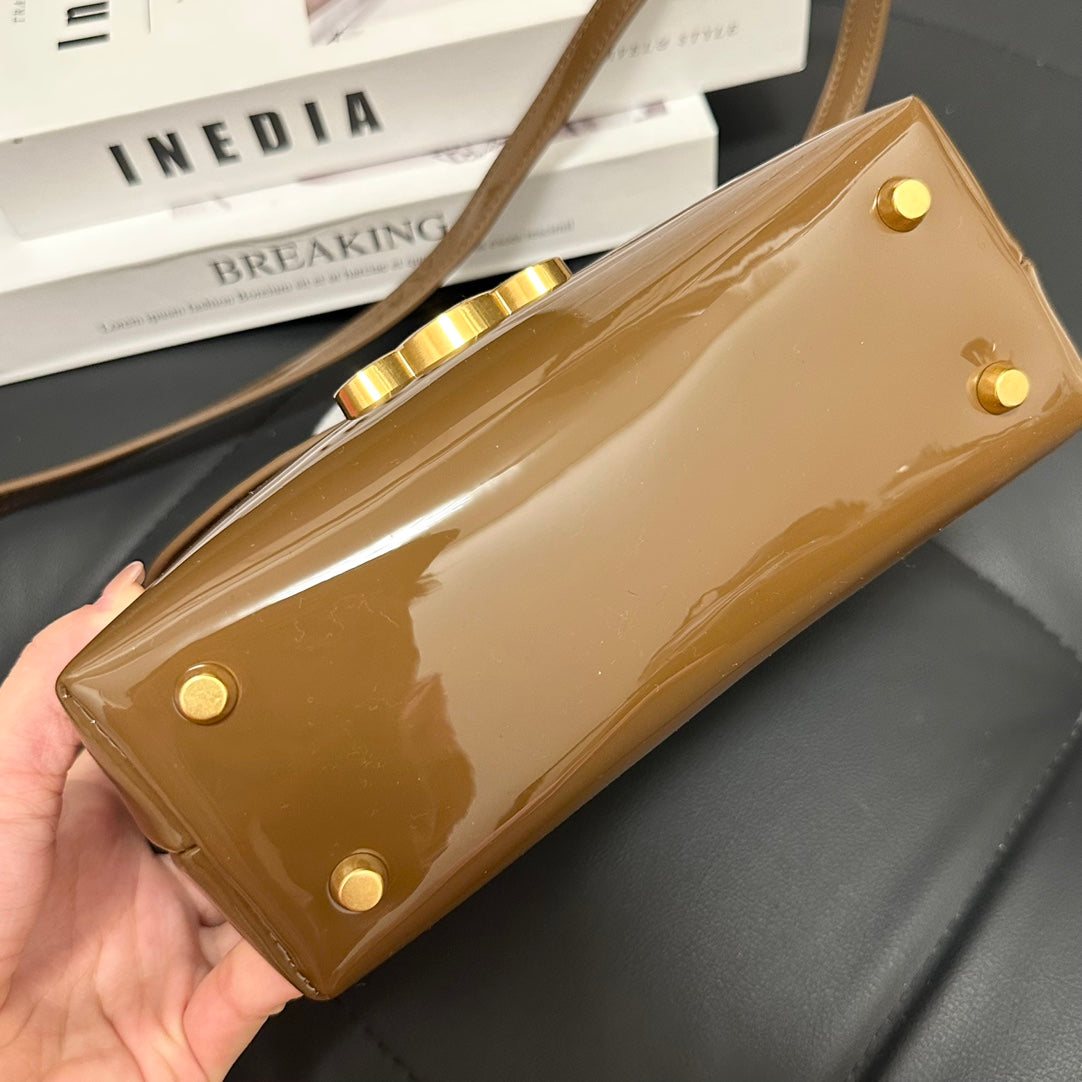 Celin* 24SSS Handbag