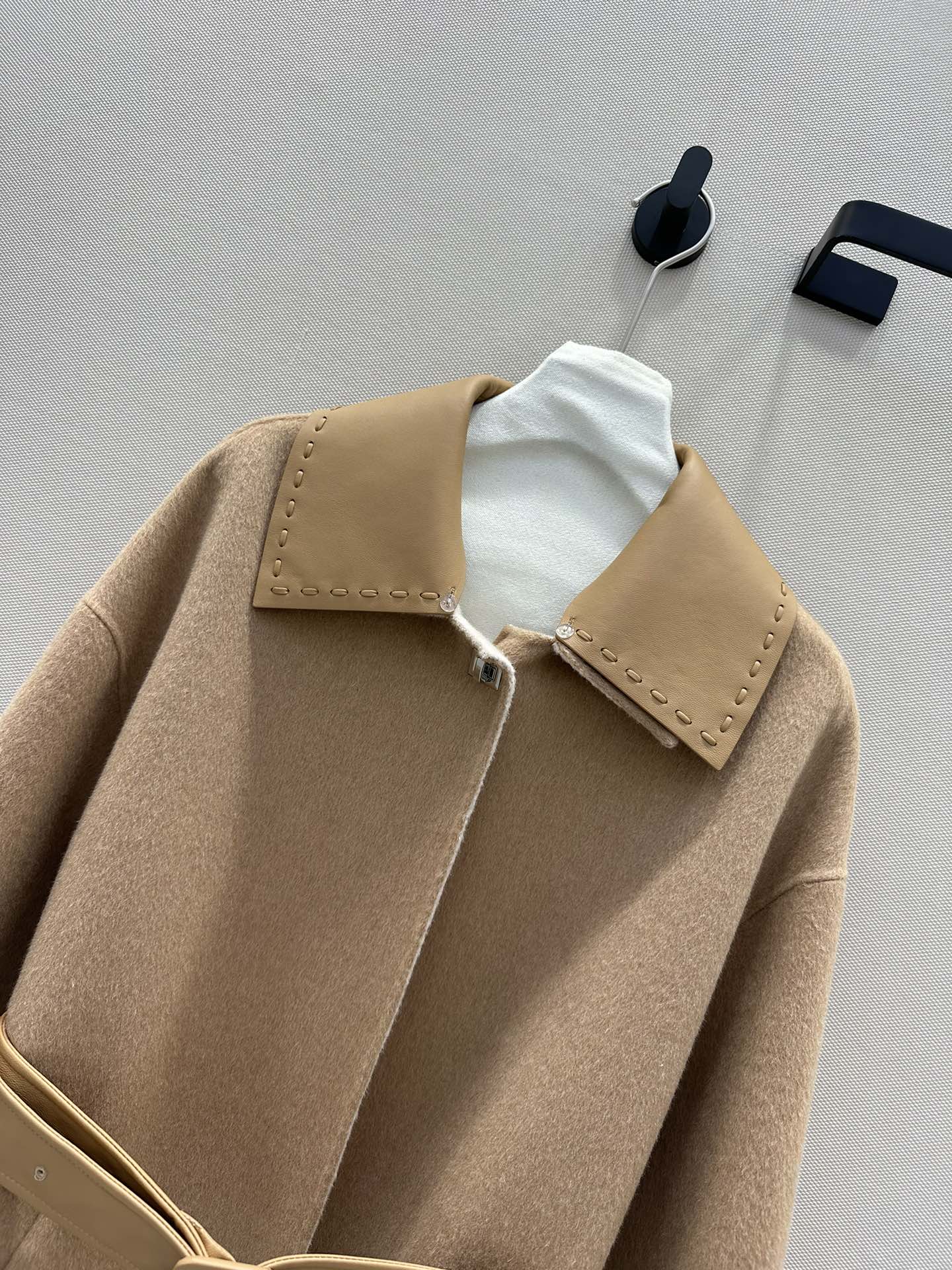 FEN* 24SS Cashmere Coat 1:1 VIP