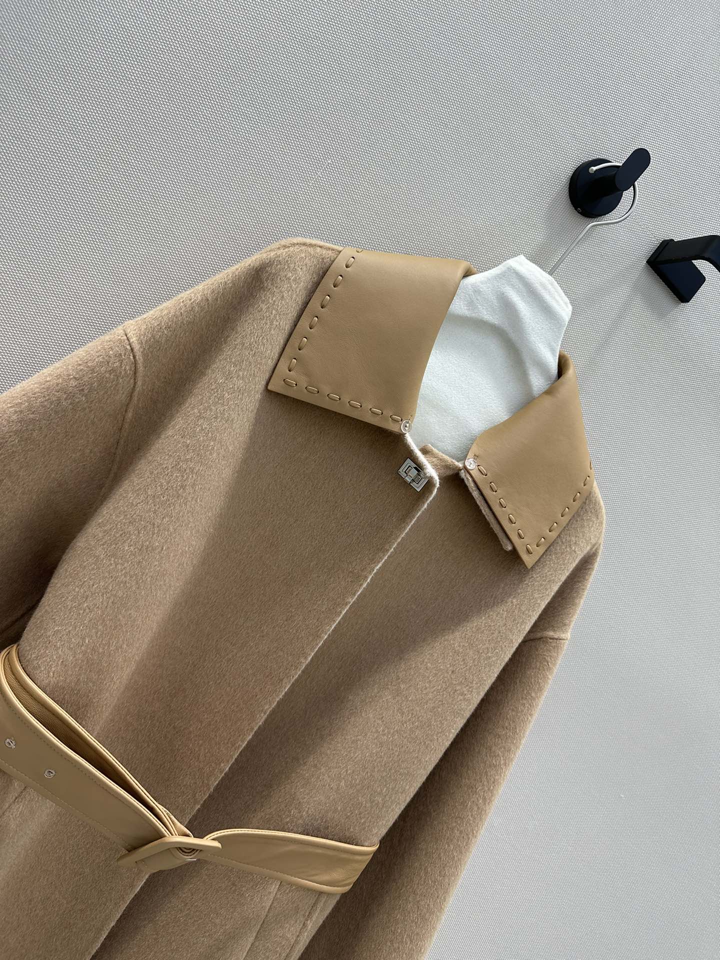 FEN* 24SS Cashmere Coat 1:1 VIP